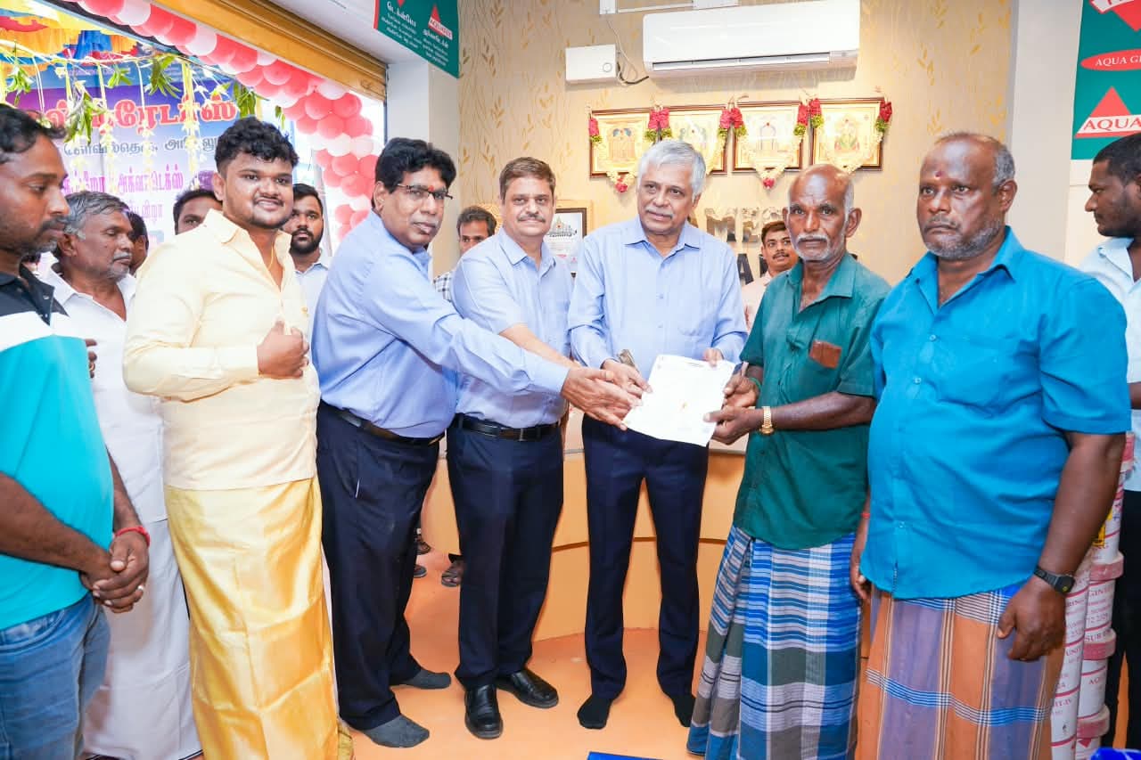 Western toilets and bathroom sinks at Ramesh Traders Ariyalur